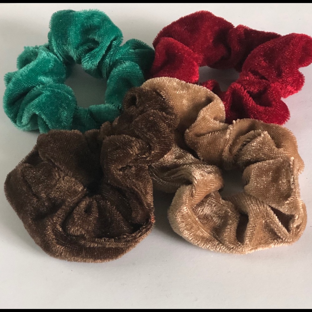 Set of four hair scrunchies